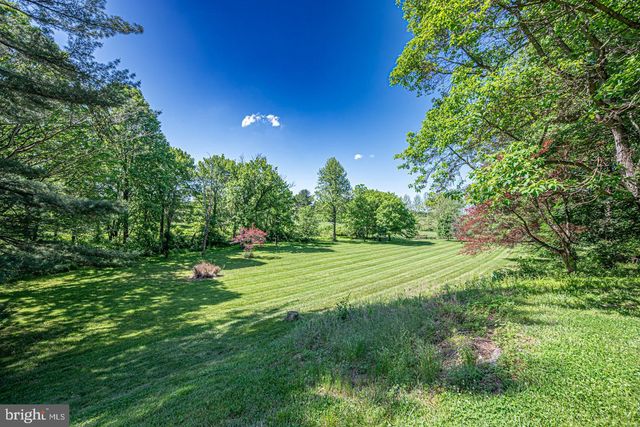 1110 W STREET RD, West Chester, PA 19382
