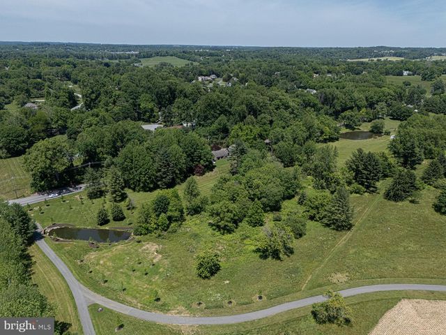 1110 W STREET RD, West Chester, PA 19382