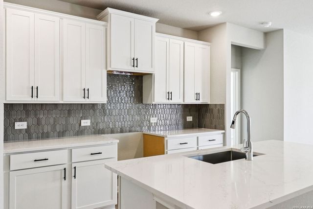 2923 Junction Bay, Converse, TX 78109