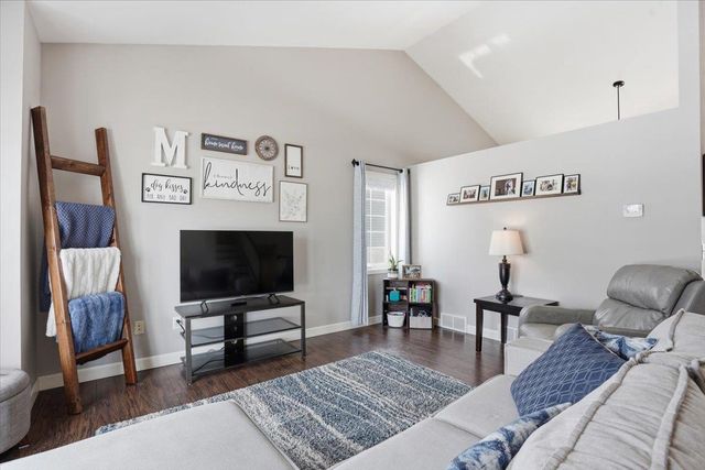 124 Cedar Street, Brooklyn, WI 53521