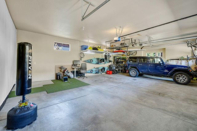 3430 NW Bryce Canyon Lane, Bend, OR 97703
