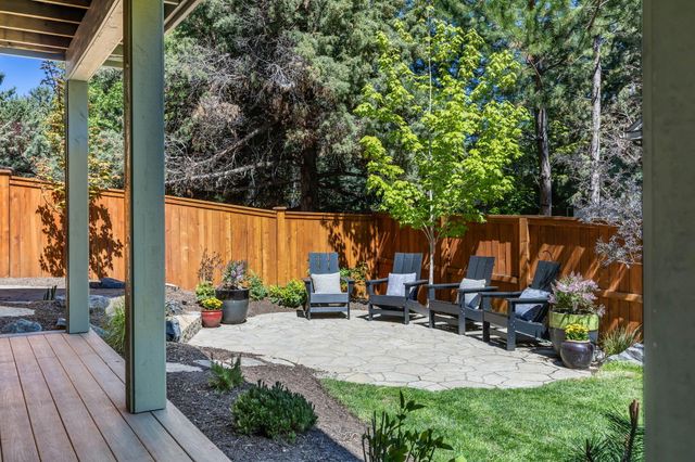 3430 NW Bryce Canyon Lane, Bend, OR 97703