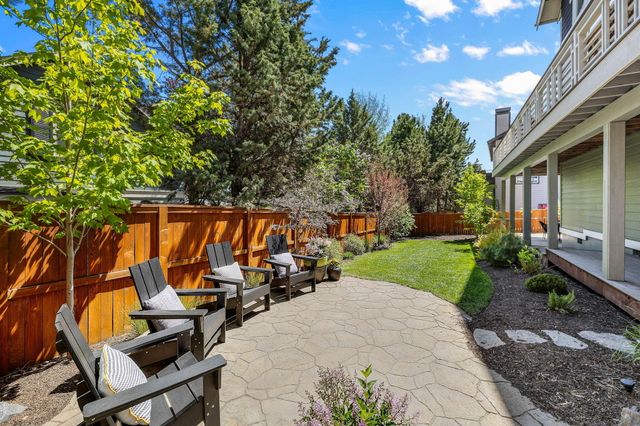 3430 NW Bryce Canyon Lane, Bend, OR 97703