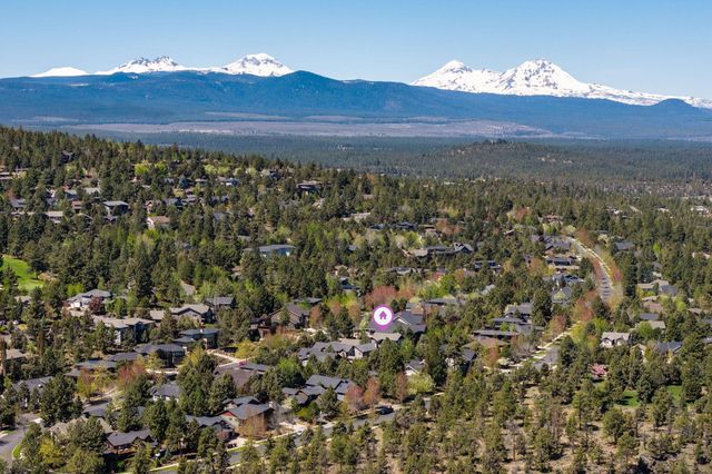 3430 NW Bryce Canyon Lane, Bend, OR 97703