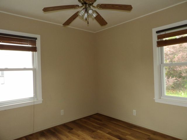 1520 School, Lake Charles, LA 70607