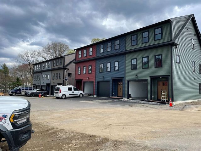 75 Neponset St Unit 5, Canton, MA 02021