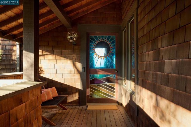 289 Castle Crest Rd, Alamo, CA 94507