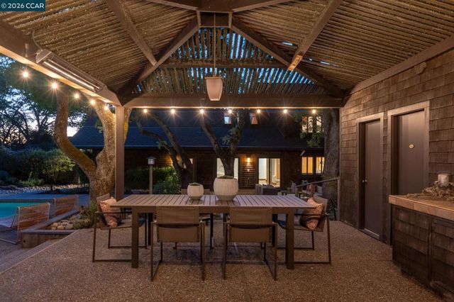 289 Castle Crest Rd, Alamo, CA 94507