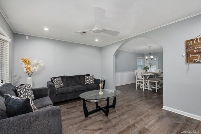 59 Lambert Avenue, Farmingdale, NY 11735
