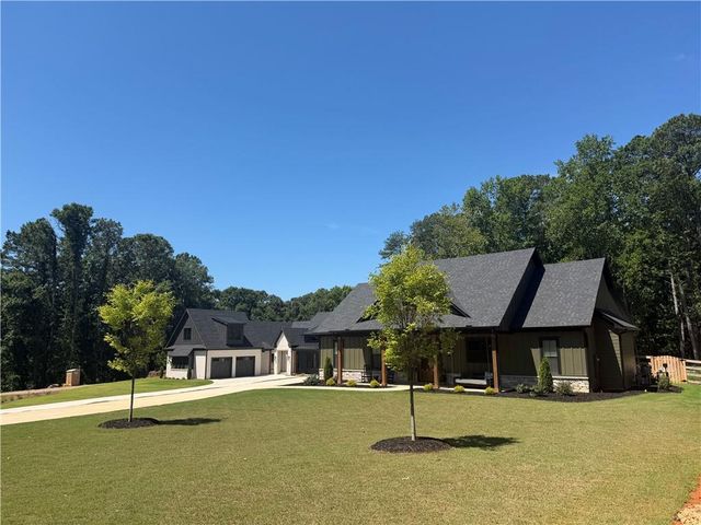 542A Palm Street, Holly Springs, GA 30115