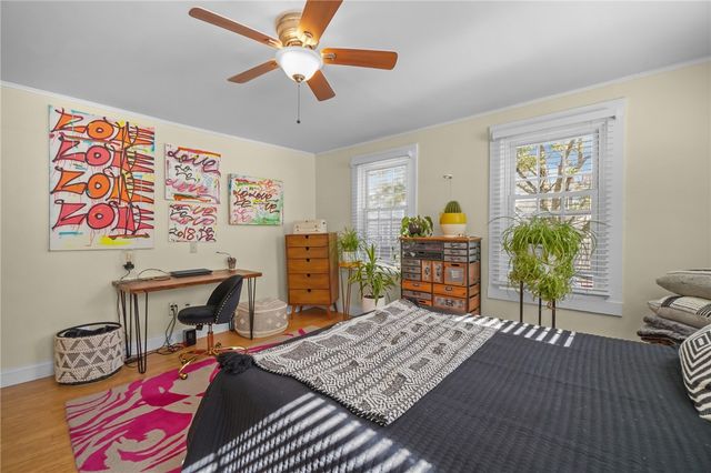 29 Dean Avenue 1F, Newport, RI 02840