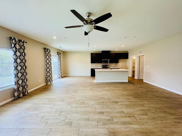 8512 Kowa Street, Bakersfield, CA 93314