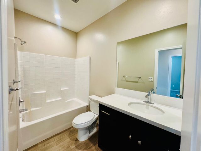 8512 Kowa Street, Bakersfield, CA 93314