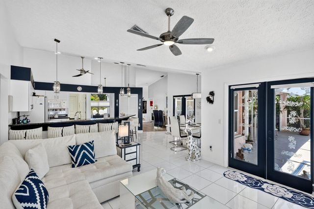 1921 NE Acapulco Drive, Jensen Beach, FL 34957