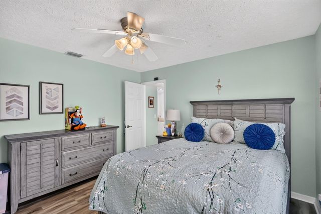 1921 NE Acapulco Drive, Jensen Beach, FL 34957