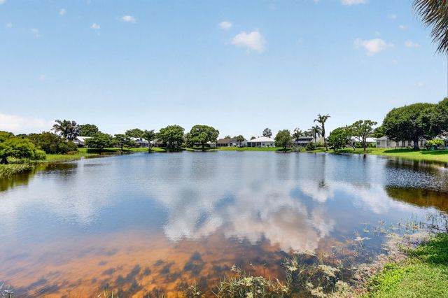 1921 NE Acapulco Drive, Jensen Beach, FL 34957