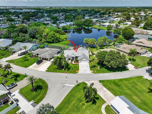 1921 NE Acapulco Drive, Jensen Beach, FL 34957