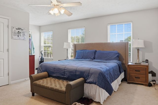 2451 New Holland Cir, Murfreesboro, TN 37128