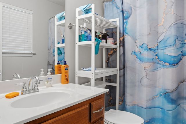 2451 New Holland Cir, Murfreesboro, TN 37128
