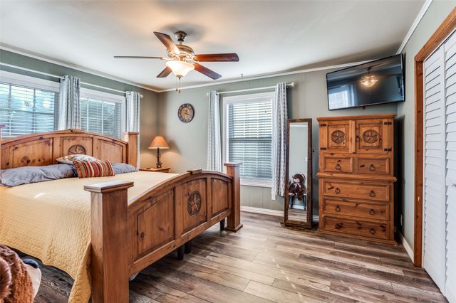 2601 Murphy Drive, Bedford, TX 76021