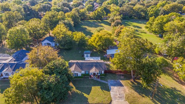 2601 Murphy Drive, Bedford, TX 76021