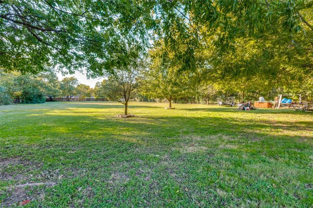 2601 Murphy Drive, Bedford, TX 76021