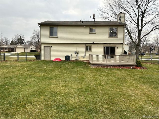 23260 Cranbrooke Drive, Novi, MI 48375
