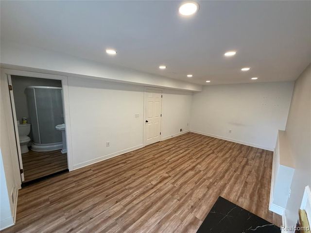 23260 Cranbrooke Drive, Novi, MI 48375