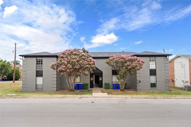 1601 Mary K Lane, White Settlement, TX 76108