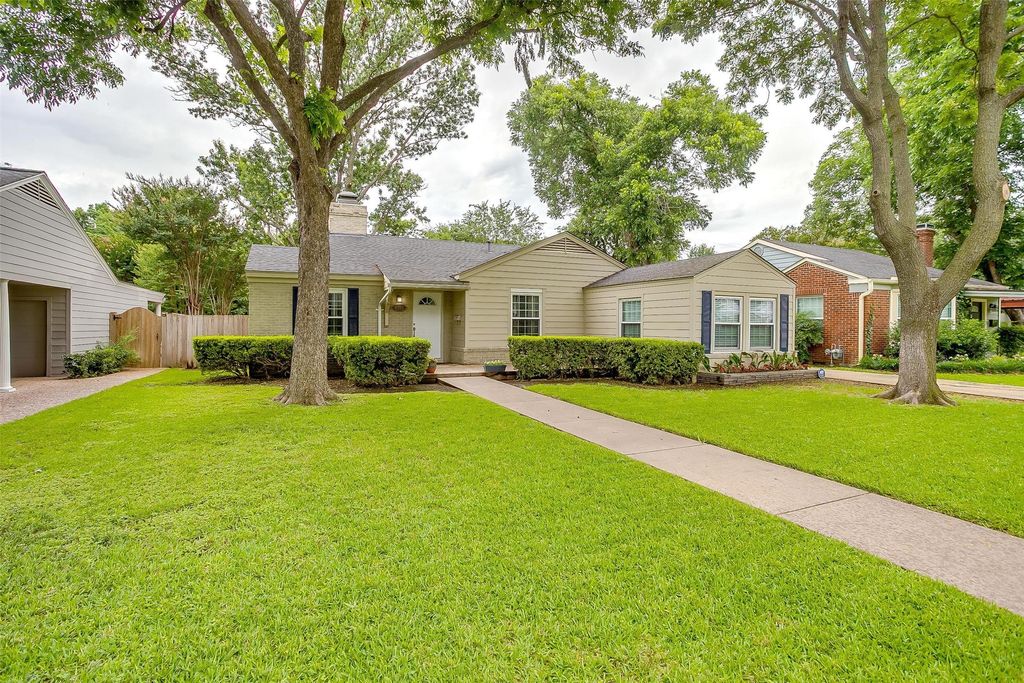 6313 Malvey Avenue, Fort Worth, TX 76116