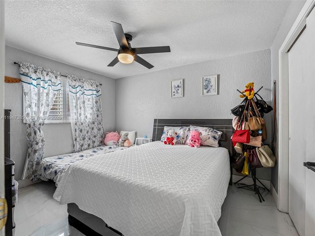 2050 NW 83rd Ave, Sunrise, FL 33322