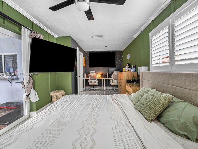 2050 NW 83rd Ave, Sunrise, FL 33322