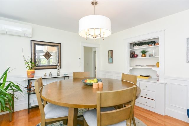 48 Farquhar 2, Boston, MA 02131