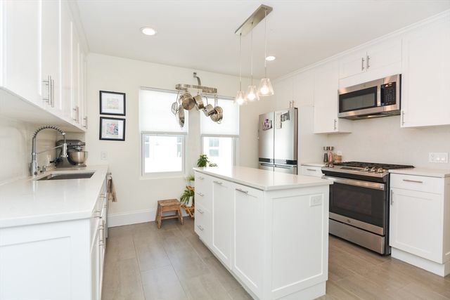 48 Farquhar 2, Boston, MA 02131