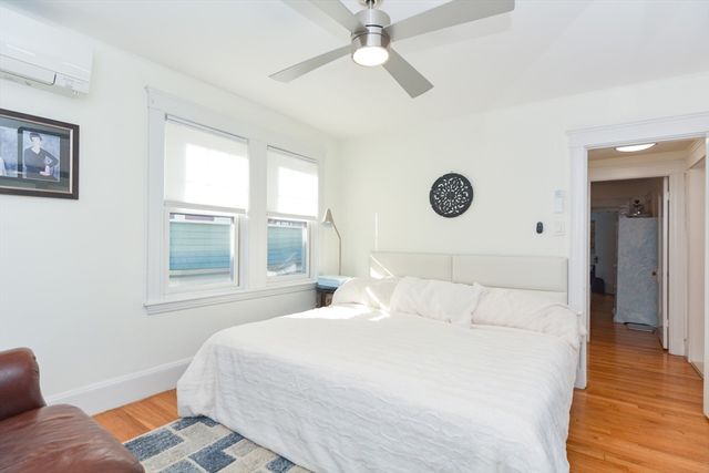 48 Farquhar 2, Boston, MA 02131