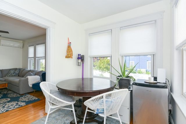 48 Farquhar 2, Boston, MA 02131