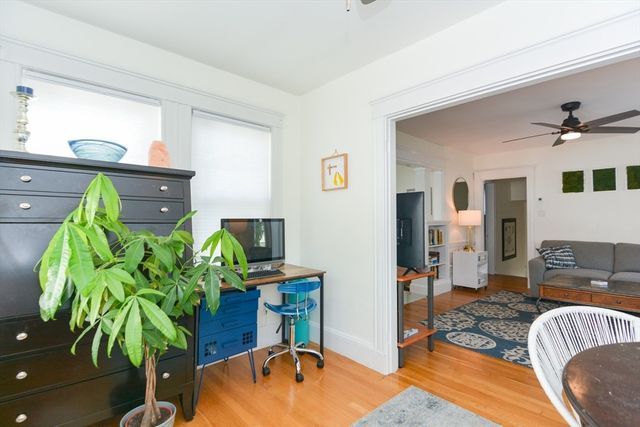 48 Farquhar 2, Boston, MA 02131