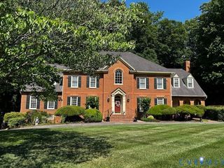 3950 Reeds Landing Cir, Midlothian, VA 23113
