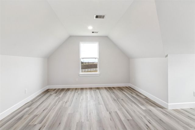 5766 Ward Bend Rd, Sealy, TX 77474