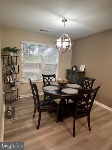 8815 Stone Ridge Cir Apt T3, Pikesville, MD 21208