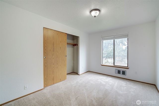 1810 SW 355th Place, Federal Way, WA 98023