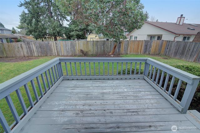 1810 SW 355th Place, Federal Way, WA 98023