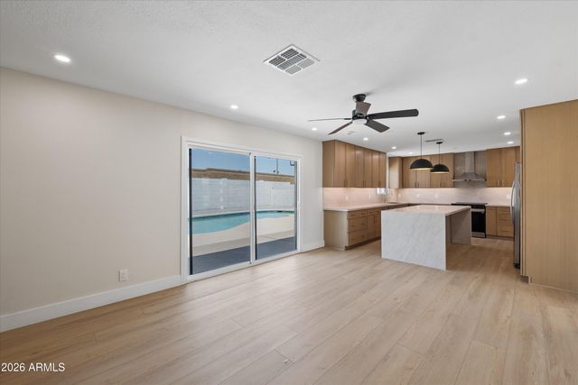 12240 N 26TH Drive, Phoenix, AZ 85029