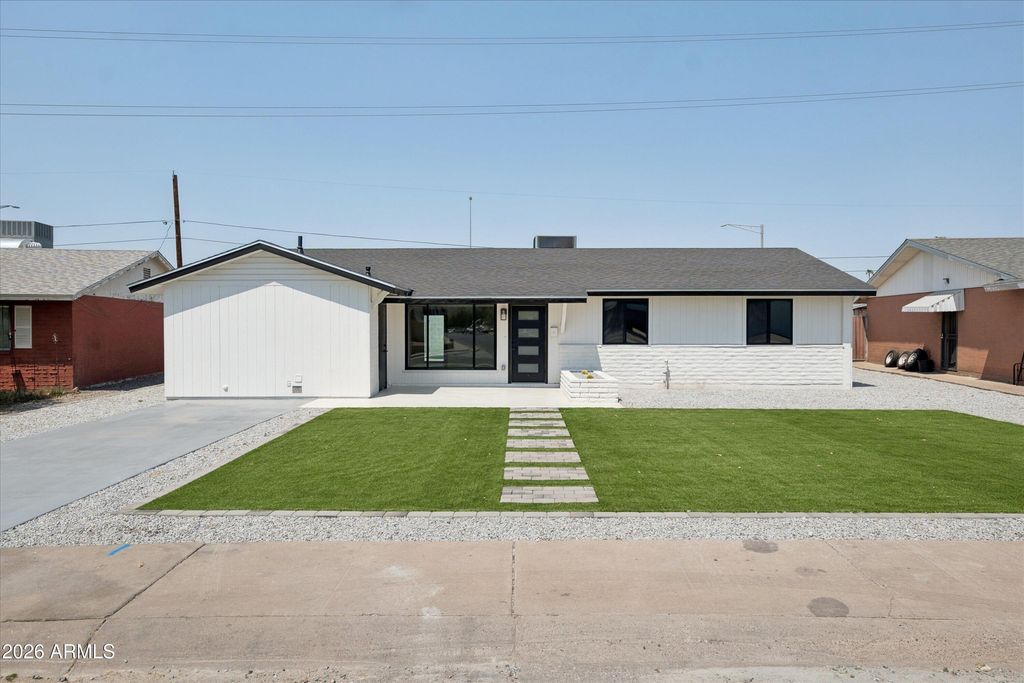 12240 N 26TH Drive, Phoenix, AZ 85029