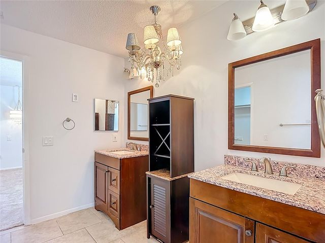 15005 REDCLIFF DRIVE, Tampa, FL 33625