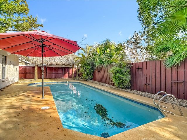 15005 REDCLIFF DRIVE, Tampa, FL 33625