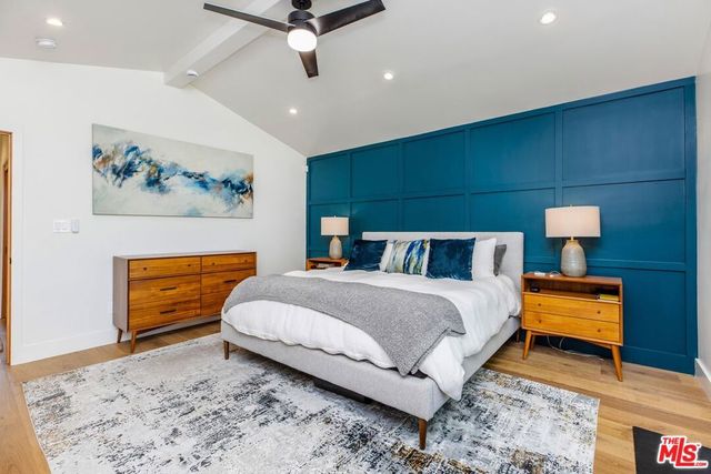 11920 Hartsook Street, Valley Village, CA 91607