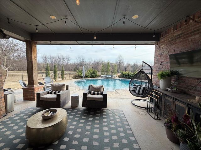 8100 SW 109th Street, Oklahoma City, OK 73173