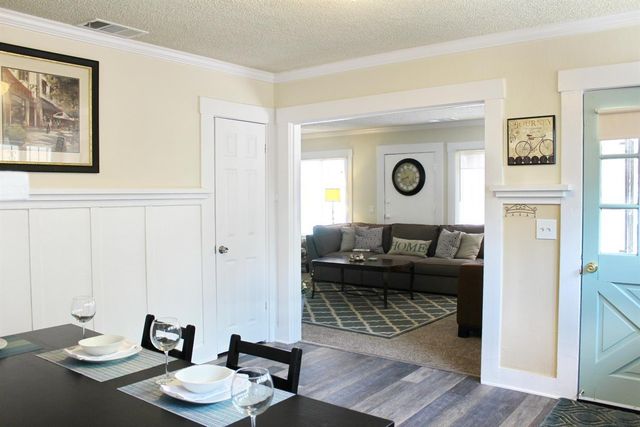 630 E Dudley Avenue, Fresno, CA 93728