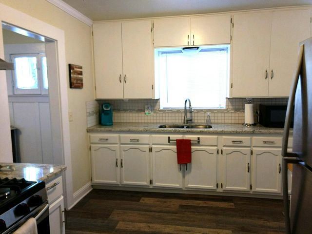 630 E Dudley Avenue, Fresno, CA 93728